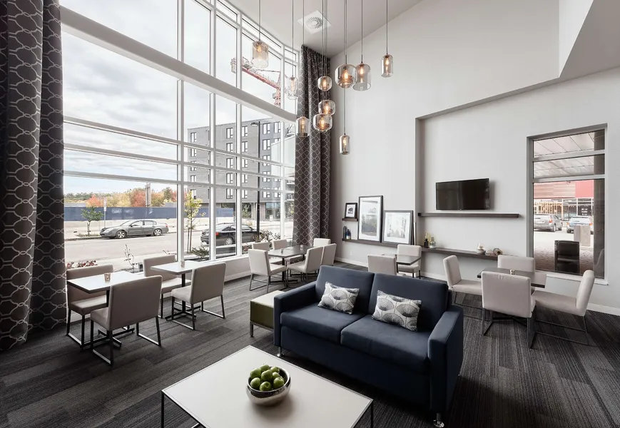 Hampton Inn & Suites by Hilton Quebec City Levis hotel detail image 6