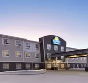 Days Inn & Suites by Wyndham Warman hotel detail image 3