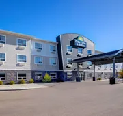 Days Inn & Suites by Wyndham Warman hotel detail image 4