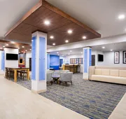 Holiday Inn Express & Suites Rapid City - Rushmore South by IHG hotel detail image 5