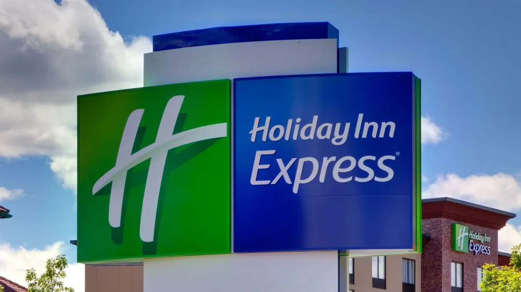 Holiday Inn Express & Suites Denver - Aurora Medical Campus by IHG hotel detail image 2
