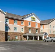 MainStay Suites Hackberry Sportsman's Lodge hotel detail image 4