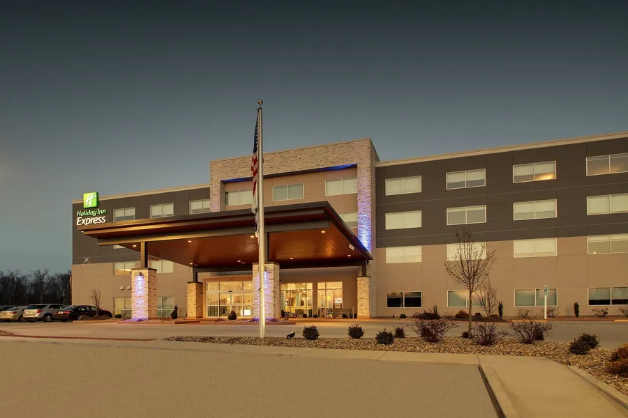 Holiday Inn Express & Suites Mount Vernon by IHG hotel detail image 2
