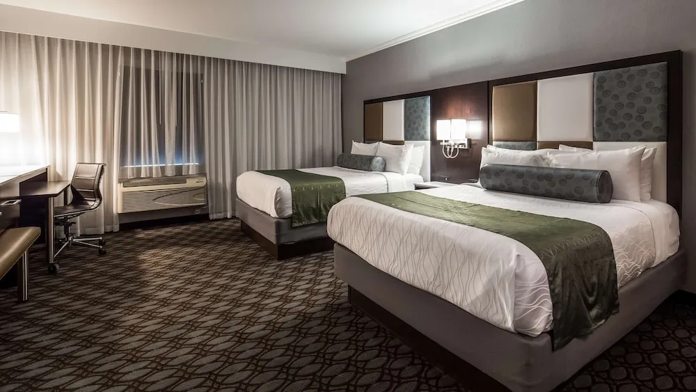 Best Western Premier NYC Gateway Hotel hotel detail image 2