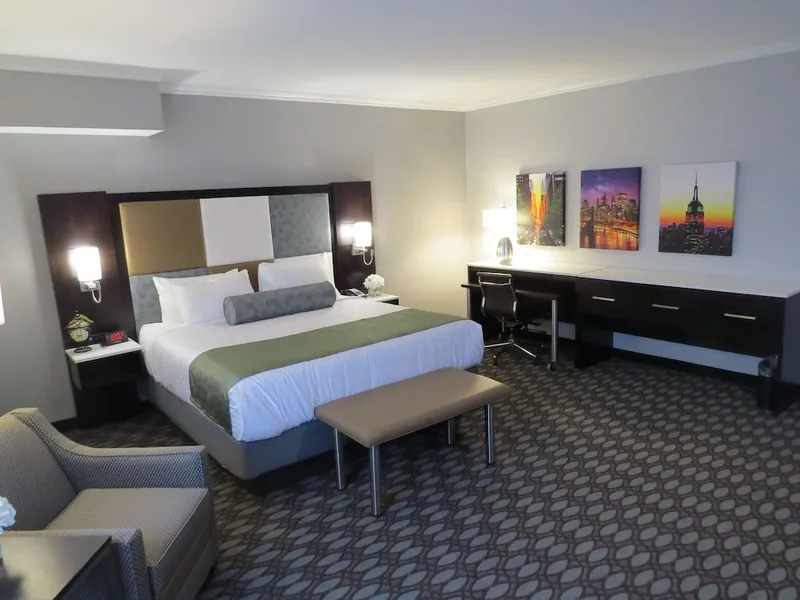 Best Western Premier NYC Gateway Hotel hotel detail image 6