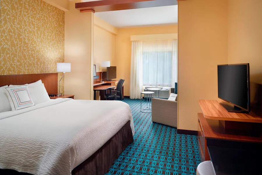 Fairfield Inn & Suites by Marriott Hendersonville Flat Rock hotel detail image 6