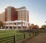 Embassy Suites by Hilton Wilmington Riverfront hotel detail image 4
