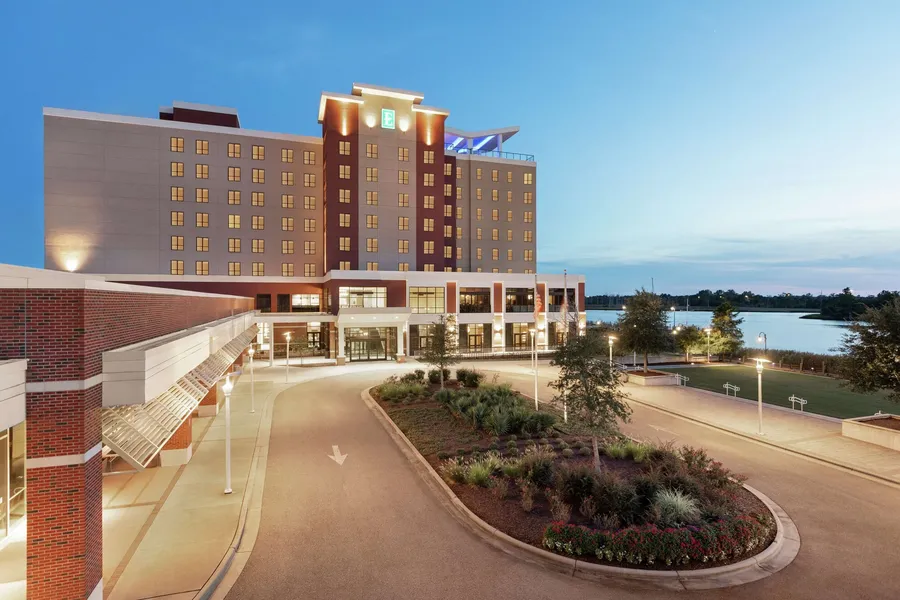 Embassy Suites by Hilton Wilmington Riverfront hotel detail image 6