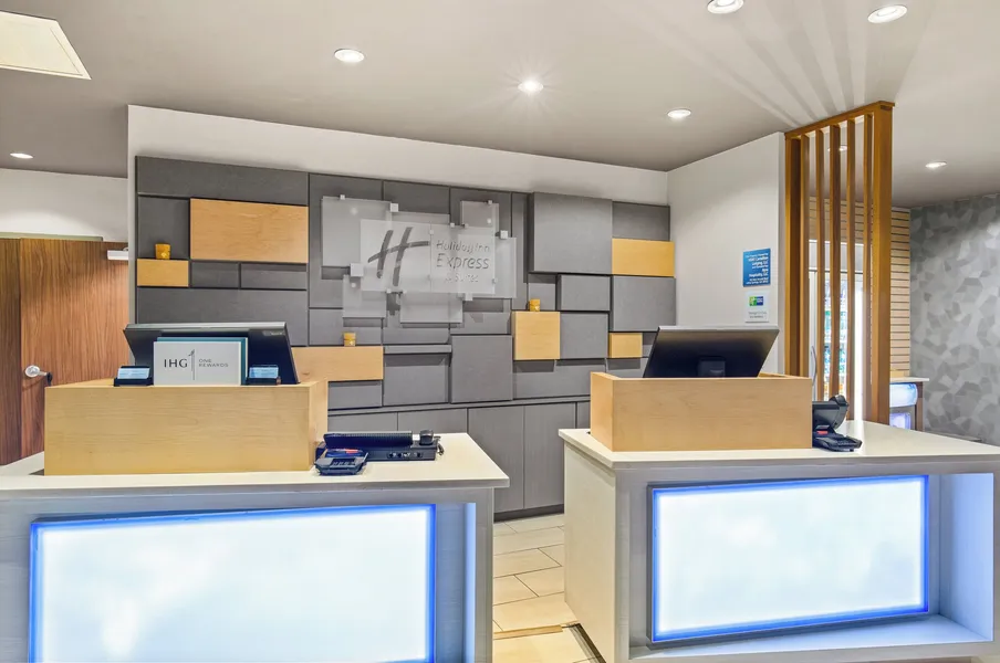 Holiday Inn Express & Suites Carrollton West by IHG hotel detail image 2