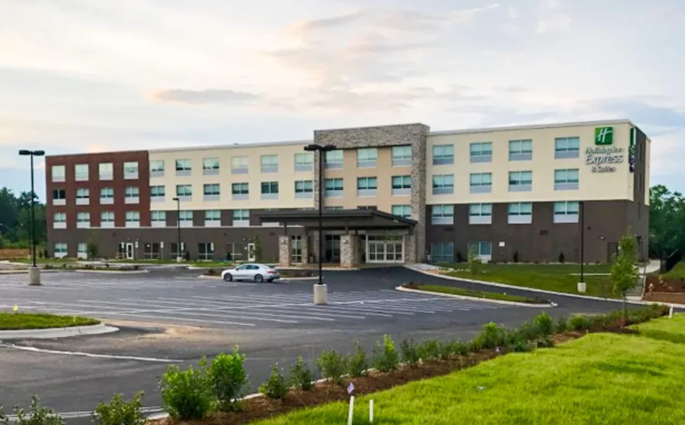 Holiday Inn Express & Suites Charlotte NE - University Area by IHG hotel detail image 2