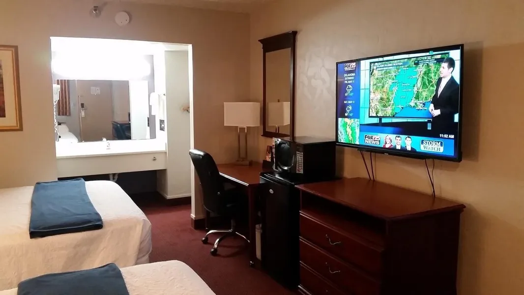 Americas Best Value Inn Oklahoma City at I-35 S hotel detail image 6