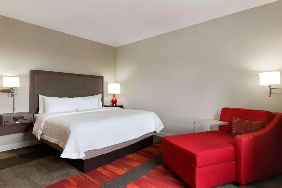 Hampton Inn North Olmsted Cleveland Airport hotel detail image 2