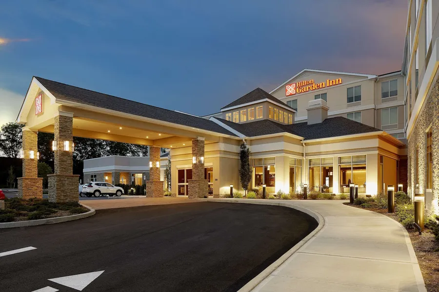 Hilton Garden Inn Roslyn hotel detail image 2