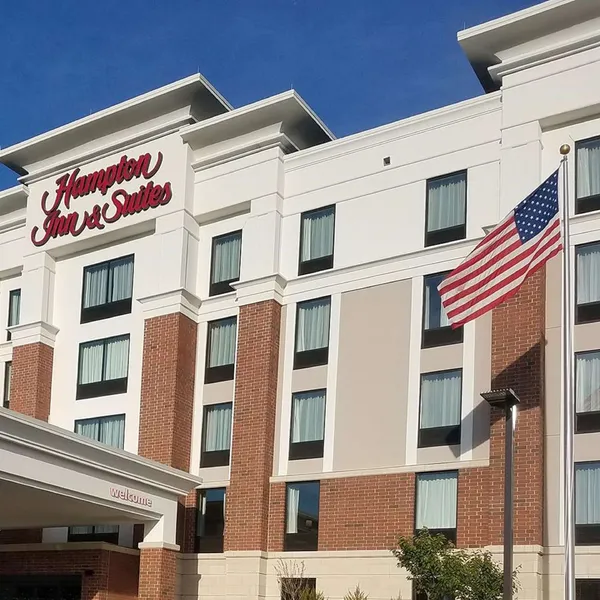 Hampton Inn & Suites Newburgh Stewart Airport hotel detail image 2