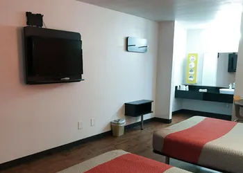 Motel 6-Bremen GA hotel thumbnail 2