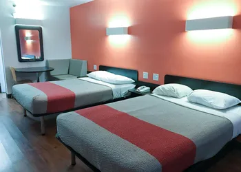 Motel 6-Bremen GA hotel thumbnail 5