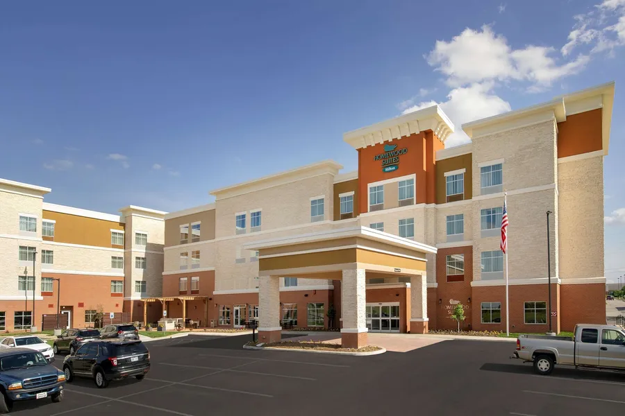 Homewood Suites by Hilton Kansas City Speedway hotel detail image 2