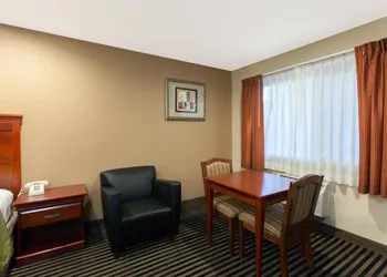 Super 8 by Wyndham Escondido hotel thumbnail 7
