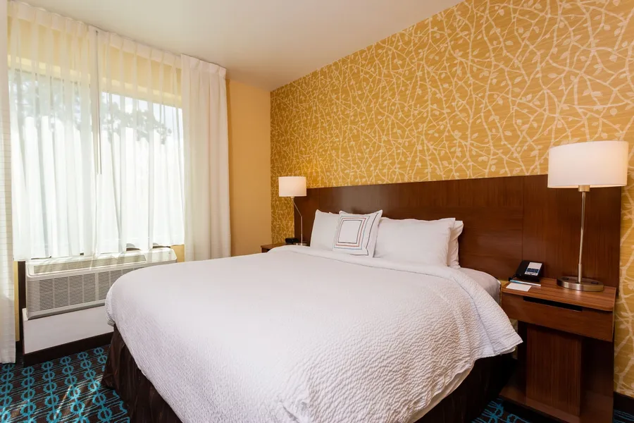 Fairfield Inn & Suites by Marriott Bay City hotel detail image 6
