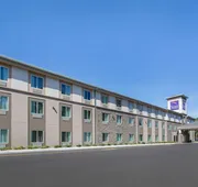 Sleep Inn & Suites Monroe - Woodbury hotel detail image 3