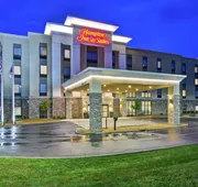 Hampton Inn & Suites Ashland hotel detail image 4