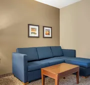 Comfort Inn & Suites Augusta hotel detail image 7