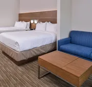 Holiday Inn Express & Suites Siloam Springs by IHG hotel detail image 7