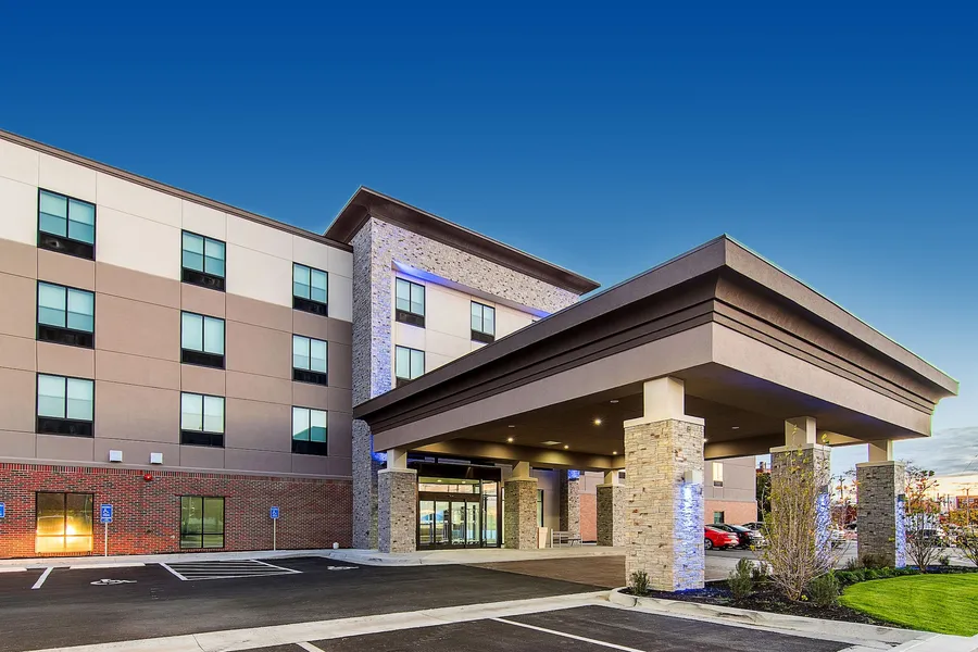 Holiday Inn Express & Suites Atchison by IHG hotel detail image 2