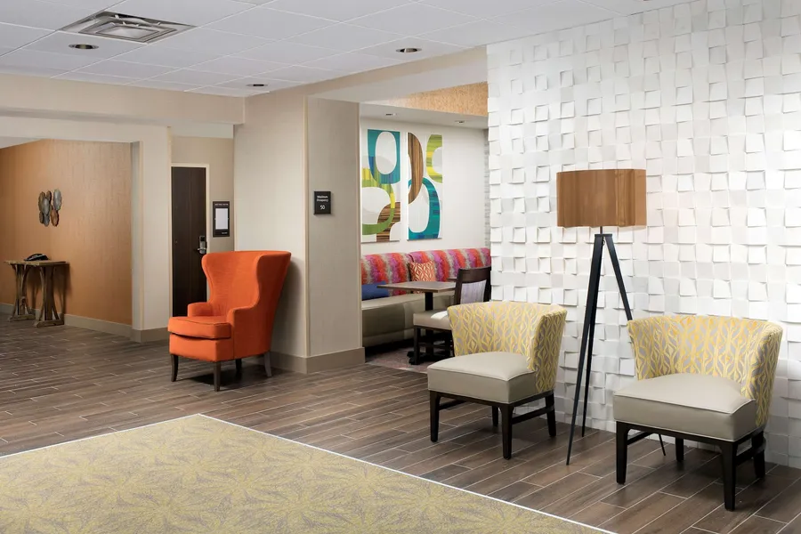 Hampton Inn & Suites San Antonio Lackland AFB SeaWorld hotel detail image 2