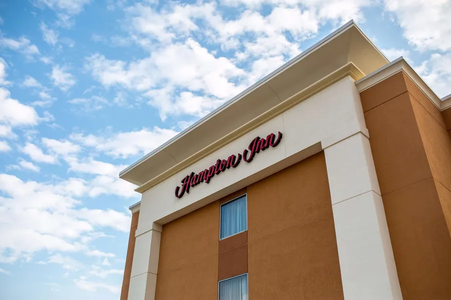Hampton Inn Pontiac hotel detail image 2