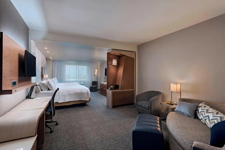 Courtyard by Marriott Houston Sugar Land/Lake Pointe hotel detail image 6