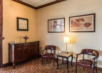 Suburban Extended Stay Hotel Fairmont hotel thumbnail 7