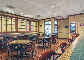 Suburban Extended Stay Hotel Fairmont hotel thumbnail 8