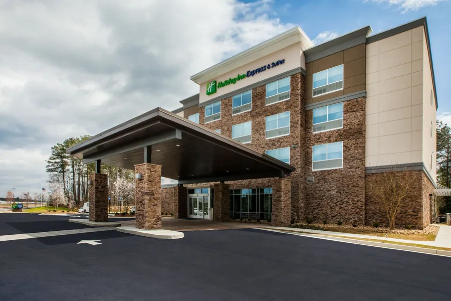 Holiday Inn Express & Suites Atlanta N - Woodstock by IHG hotel detail image 2