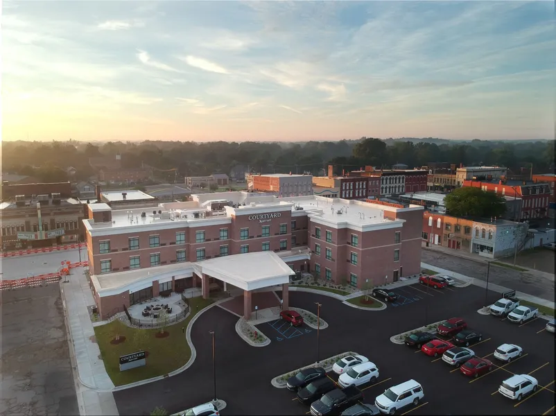 Courtyard by Marriott Albion hotel detail image 2