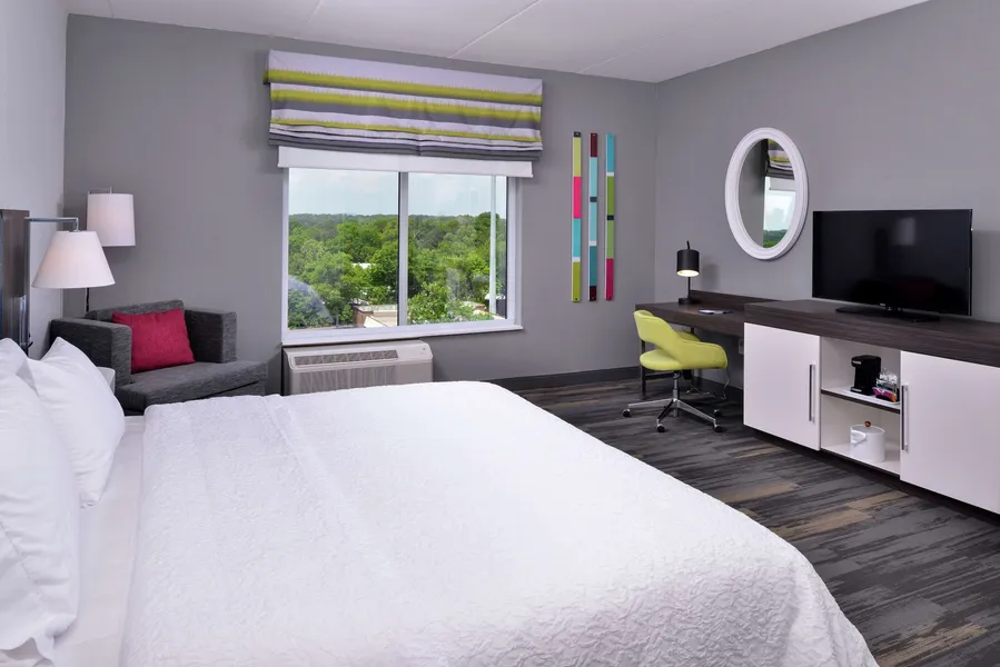 Hampton Inn & Suites Atlanta/Marietta hotel detail image 6