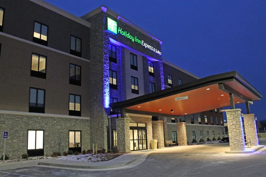 Holiday Inn Express & Suites St. Louis South - I-55 by IHG hotel detail image 2