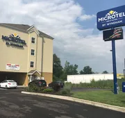 Microtel Inn & Suites by Wyndham Niagara Falls hotel detail image 3