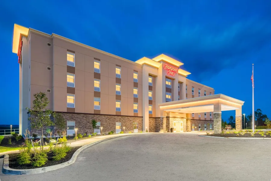 Hampton Inn Oxford hotel detail image 2