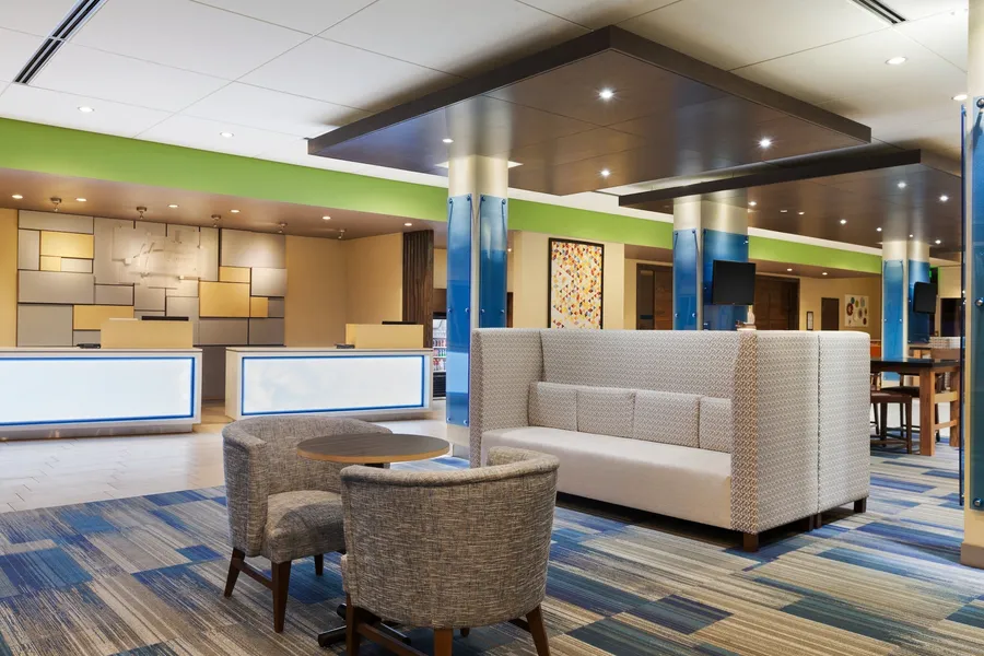 Holiday Inn Express & Suites McAllen - Medical Center Area by IHG hotel detail image 6