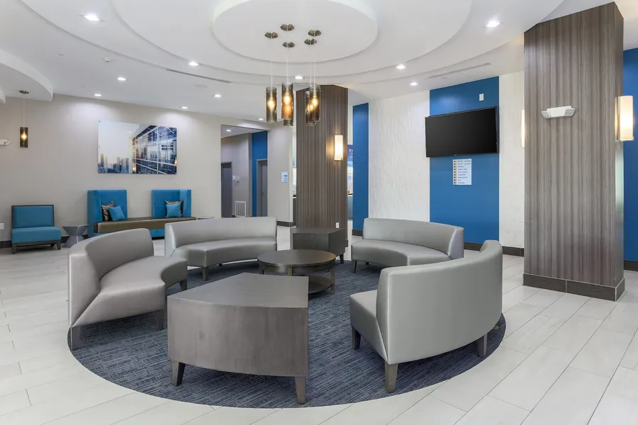 Holiday Inn Express & Suites Houston - Hobby Airport Area by IHG hotel detail image 2