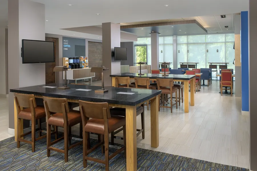 Holiday Inn Express and Suites North Brunswick by IHG hotel detail image 6