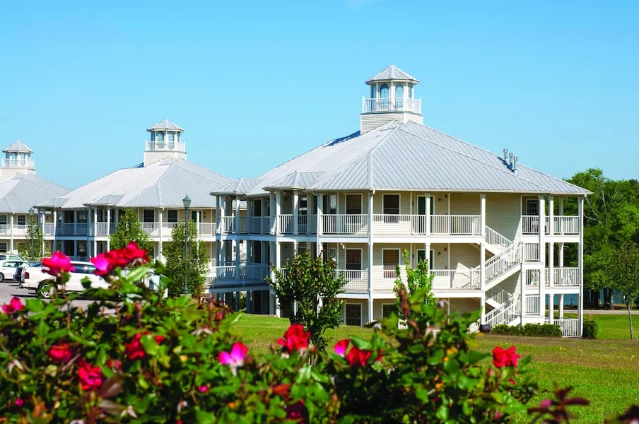 Holiday Inn Club Vacations Piney Shores Resort By IHG hotel detail image 2