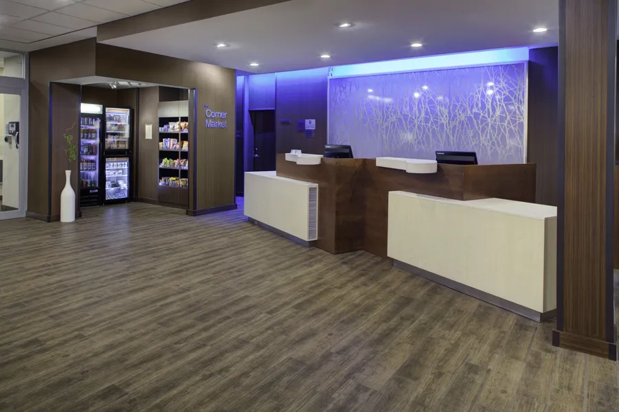 Fairfield Inn and Suites by Marriott Detroit Canton hotel detail image 2