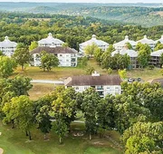 Holiday Inn Club Vacations Holiday Hills Resort Branson by IHG hotel detail image 3