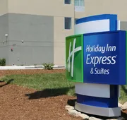 Holiday Inn Express & Suites Hendersonville SE - Flat Rock by IHG hotel detail image 4