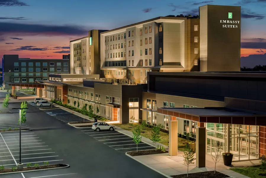 Embassy Suites by Hilton Noblesville Indianapolis Convention Center hotel detail image 2