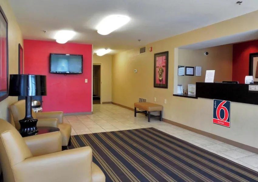 Studio 6 Extended Stay South Bend Mishawaka South IN hotel detail image 6