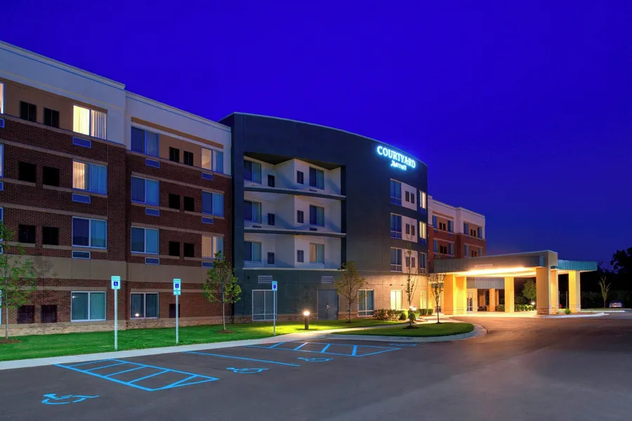 Courtyard by Marriott Detroit Farmington hotel detail image 2