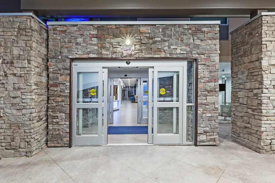 Holiday Inn Express & Suites Coffeyville by IHG hotel detail image 2